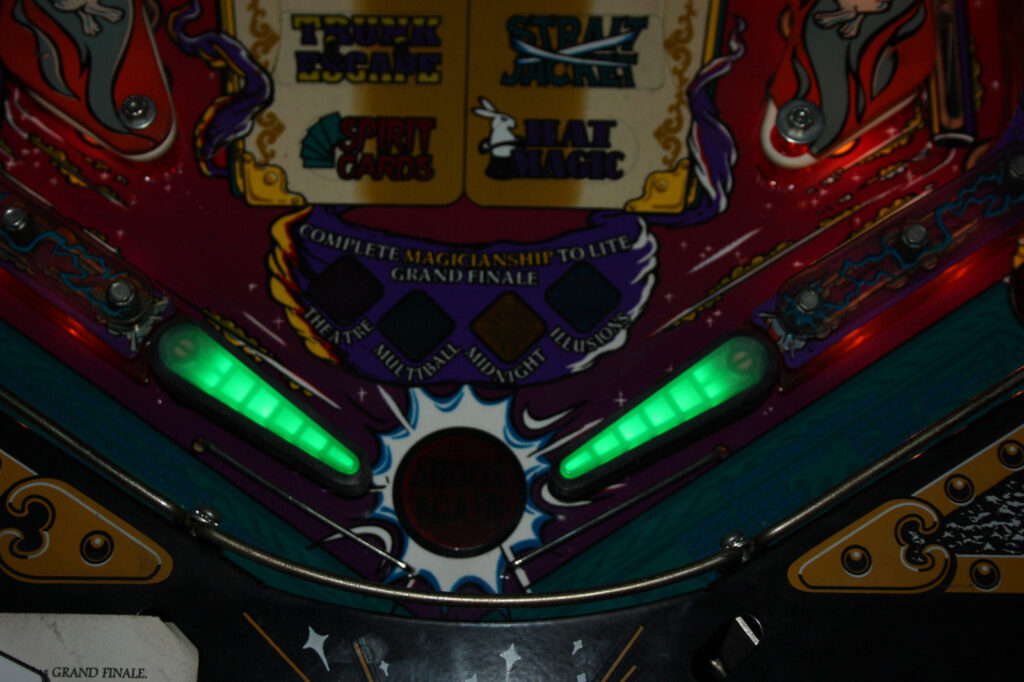 Illuminated Flipper Bats with Remote Control
